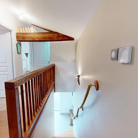 La Grange Des Fragons Holiday home
