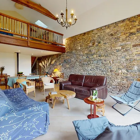 La Grange Des Fragons Holiday home Saint-Julien-des-Landes