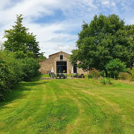 La Grange Des Fragons Holiday home *